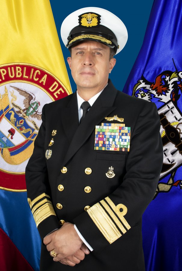 Comandante Armada de Colombia Vicealmirante Francisco Hernando Cubides  Granados - Escuela Naval de Suboficiales